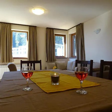 Darsi Apartment Pamporowo